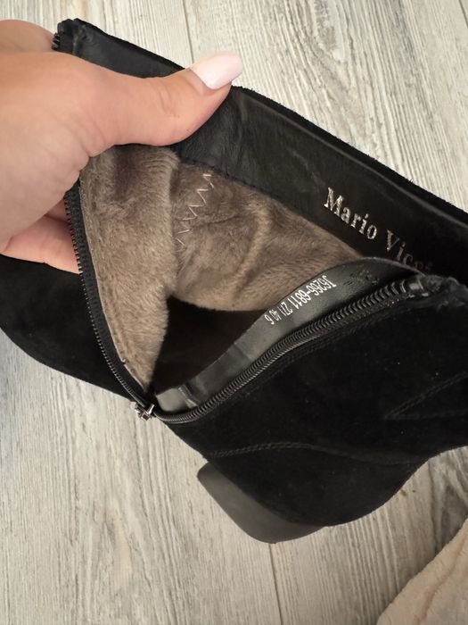 Ботильйони з натуральної замші