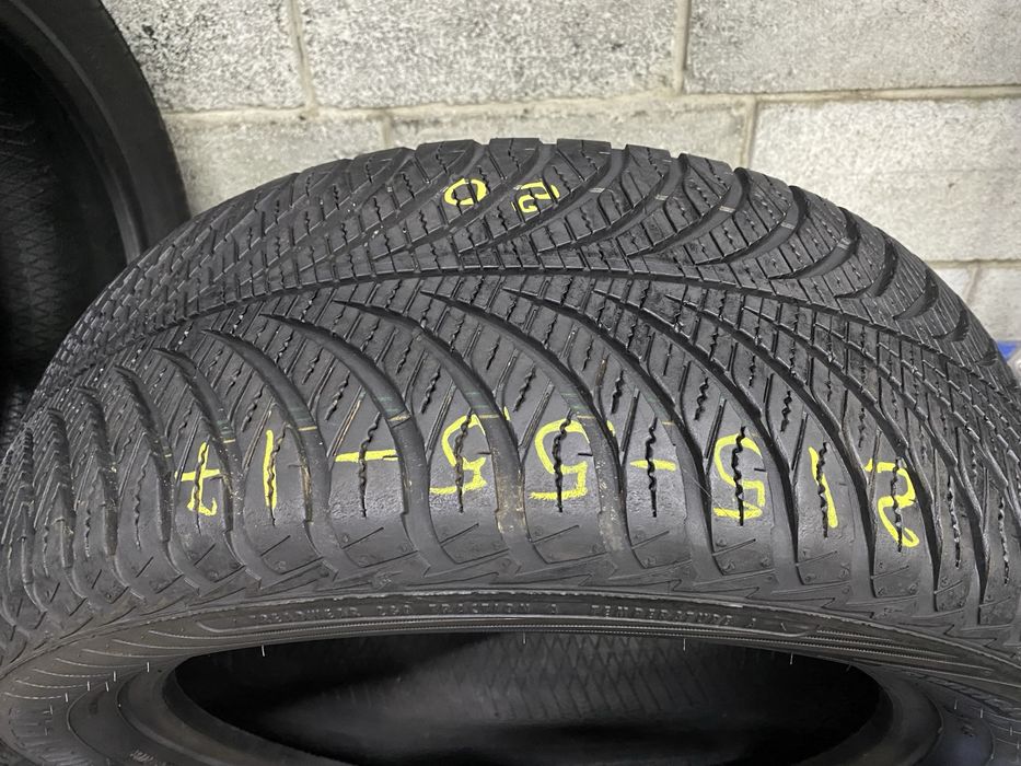 Всесезонні шини 215/55 R17 (94V) GOOD YEAR