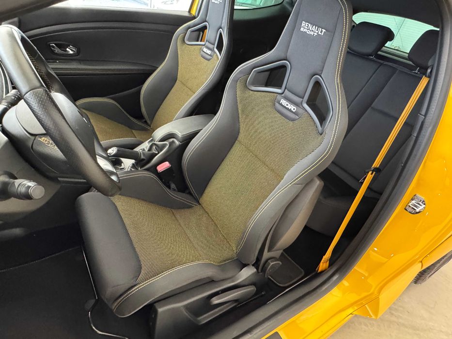 Renault Mégane TROPHY ORIGINAL Nº 933 de 1065 Unidades Produzidas
