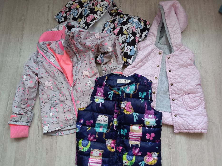 Paka ciuszków dla dziewczynki r. 104-110