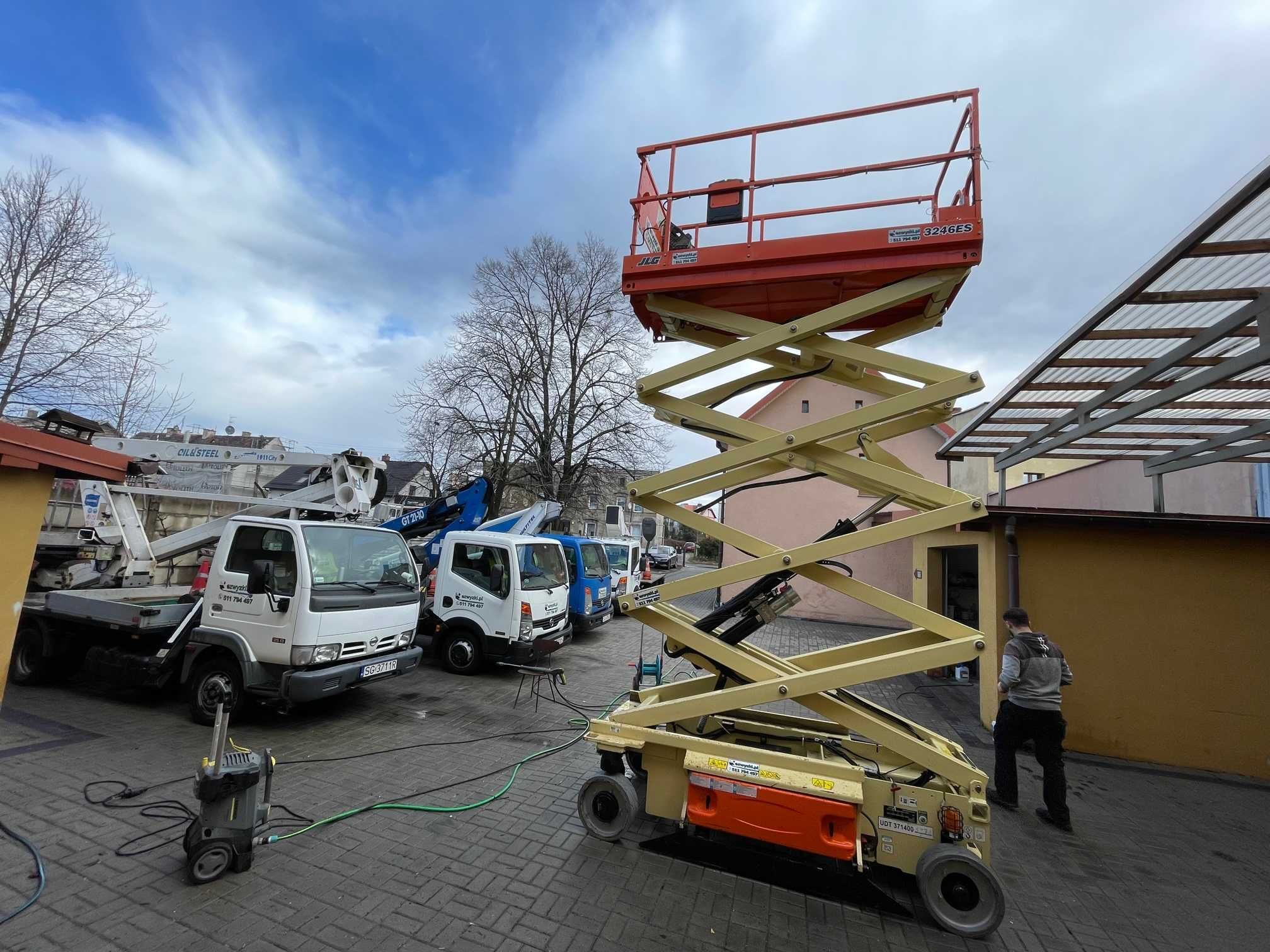 Podnośnik koszowy podest nożycowy zwyżka do 35m z operatorem lub bez