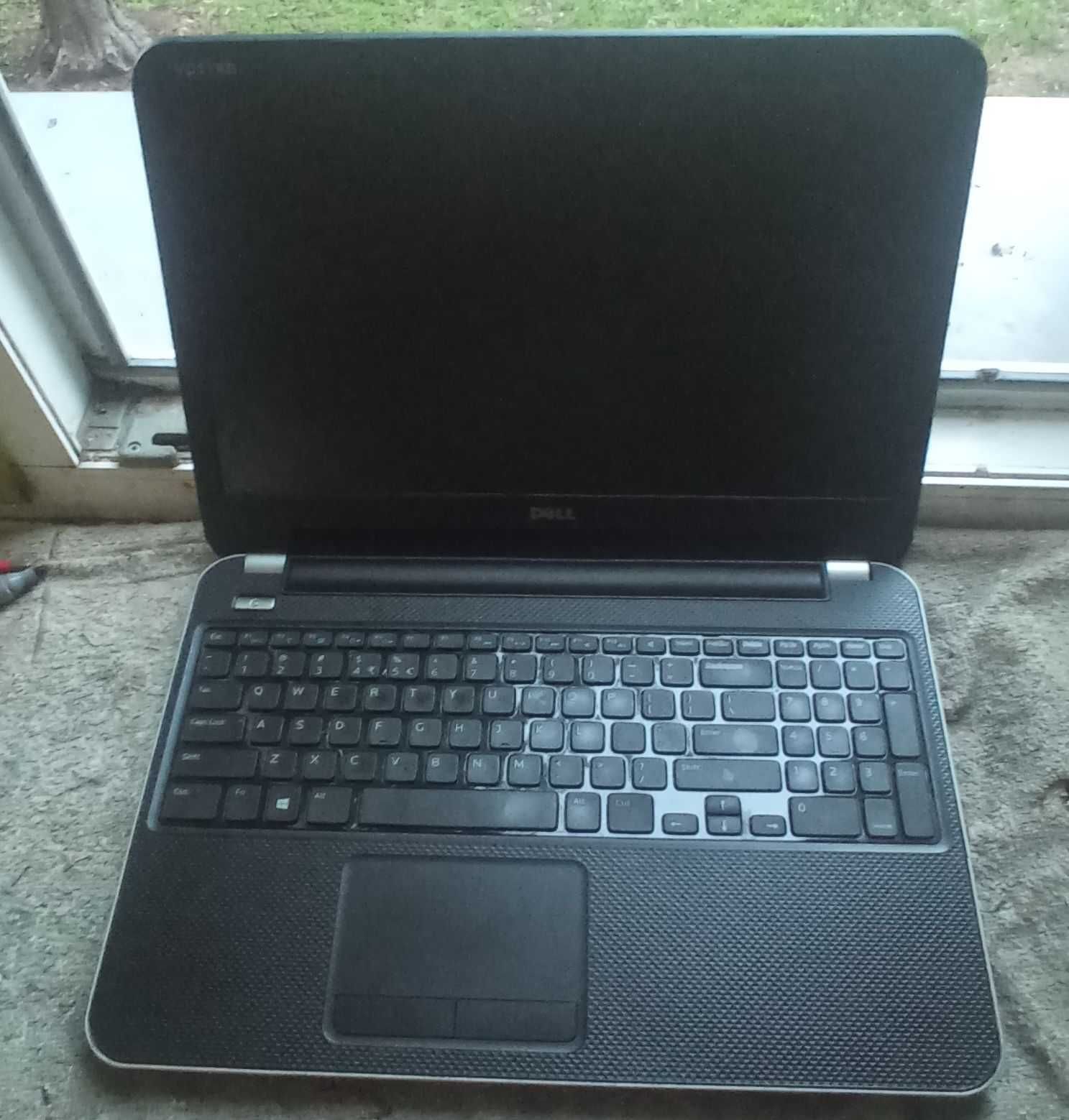 (18) Laptop Dell Vostro 2521 (P27F) 15,6" Intel Core i3