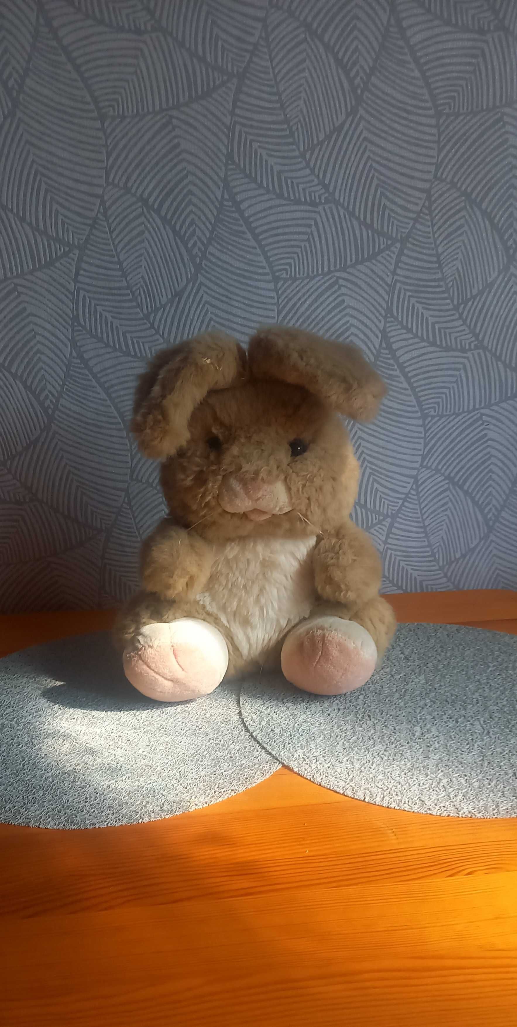 Maskotka królik duży pluszak 35cm
