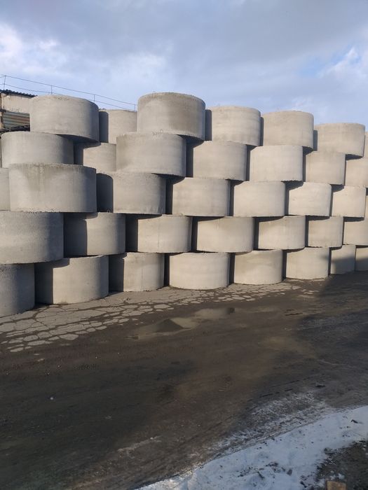 Бетонные кольца купить. Бетонные кольца для канализаци.