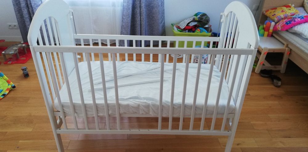 Łóżeczko dziecięce