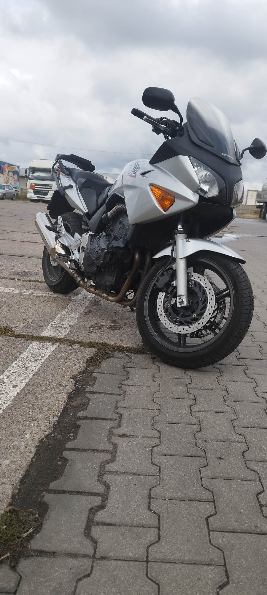 Honda CBF 600S 2005r