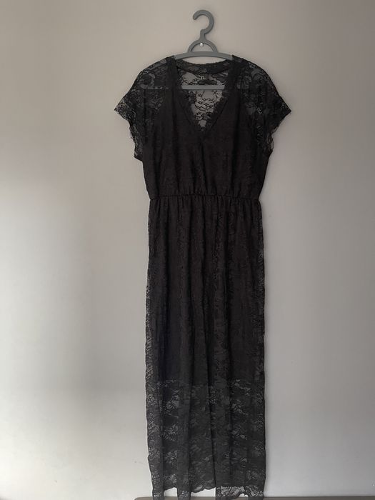 Duga czarna koronkowa sukienka H&M r.42