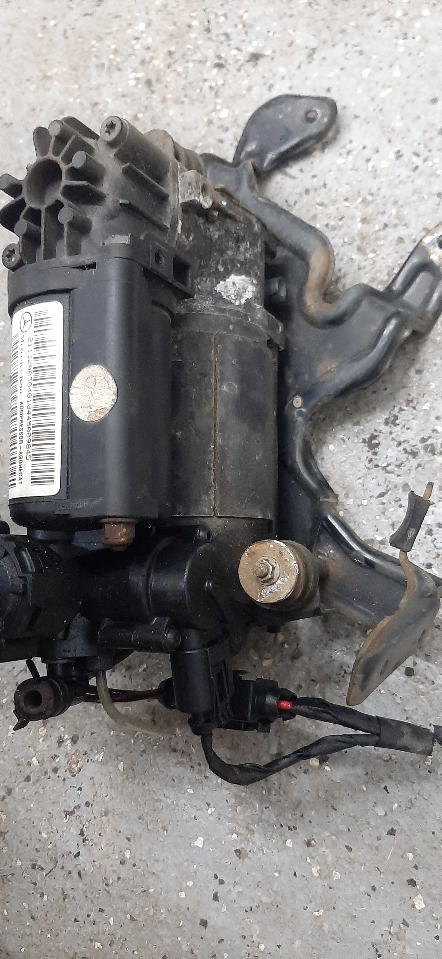 Kompresor zawieszenia airmatic mercedes w211