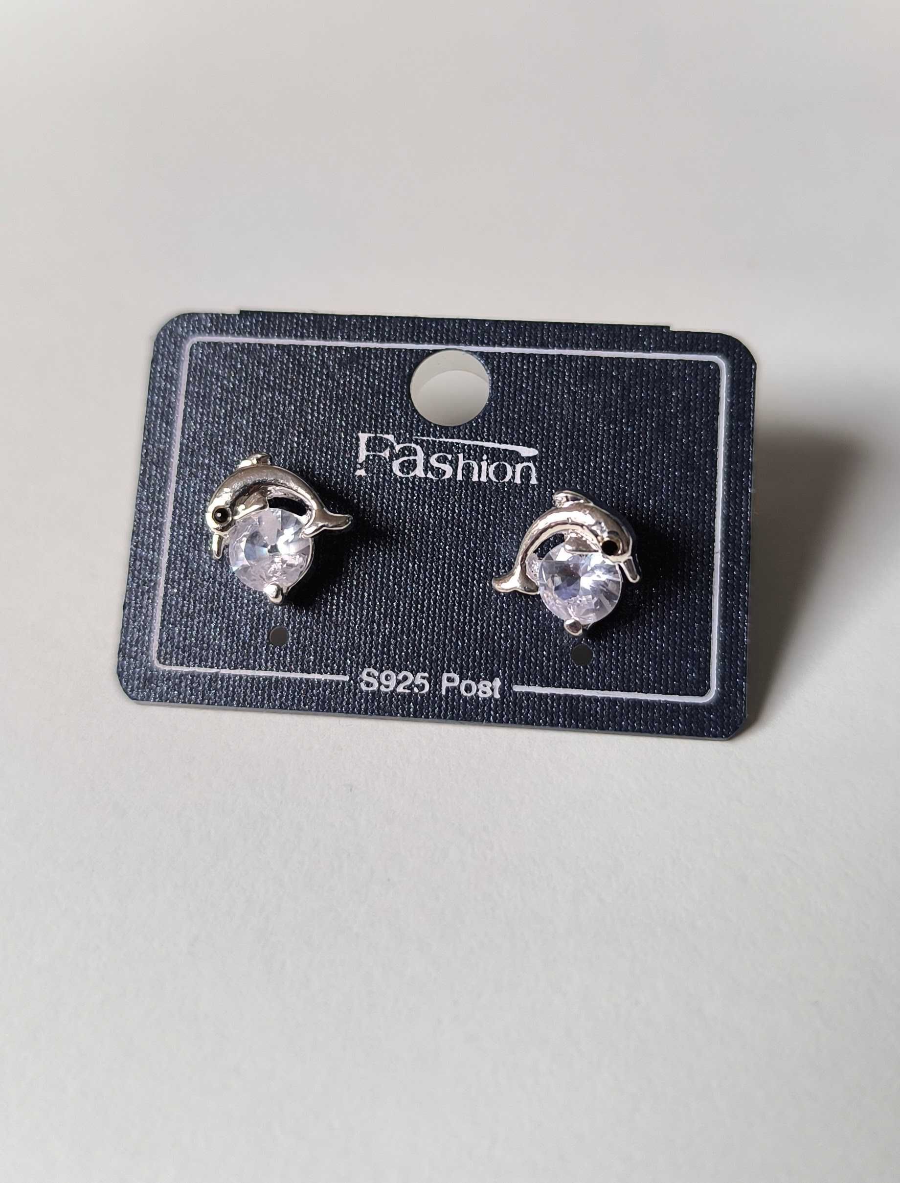 Brincos Elegantes de Zircão com Prata S925 – Design Exclusivo