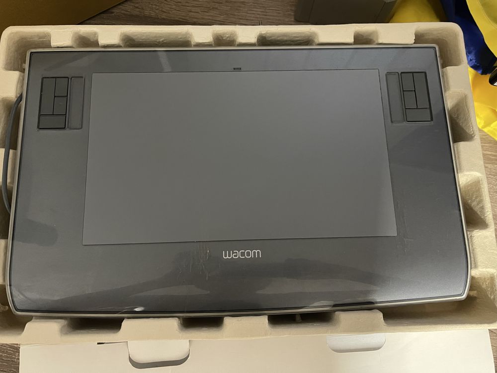 Графічний планшет Wacom Intuos 3 A5 Wide