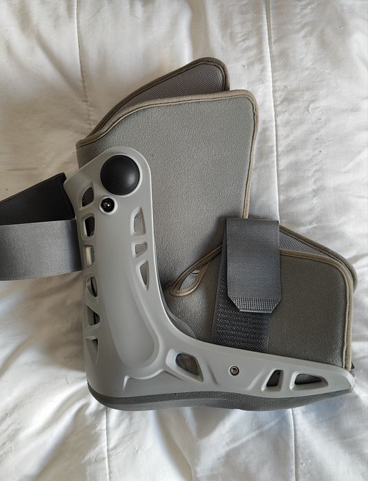Bota Ortopédica Aircast AirSelect