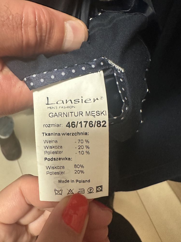 Garnitur granatowy lansier 70% wełna