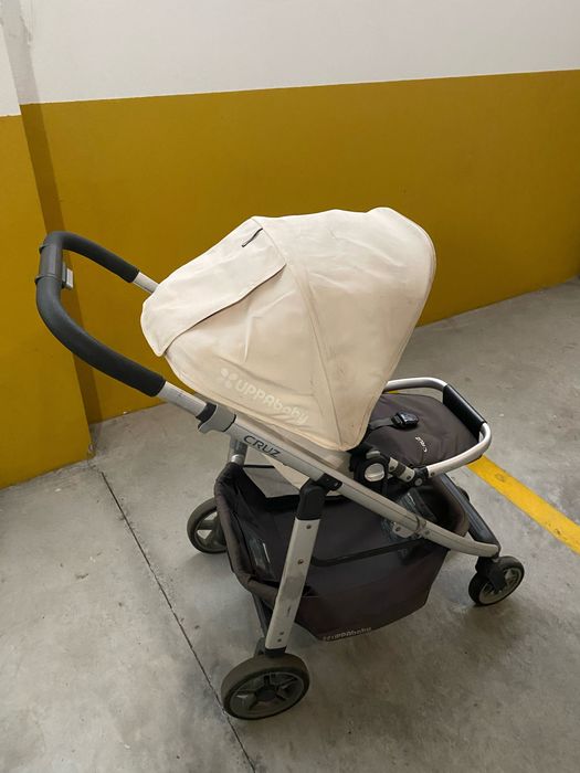 Carrinho bebe Upa Baby com alcofa incluido