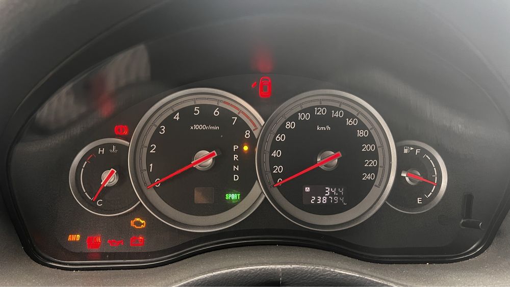 Subaru Outback 2006.  2,5 газ/бенз 4 WD