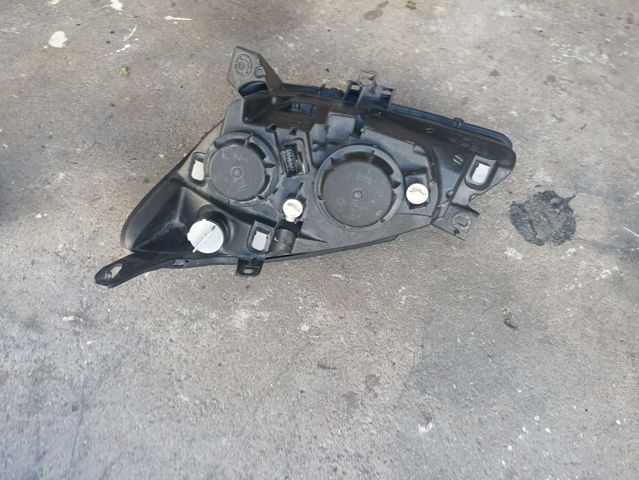 ótica direita citroen c5 ano 2001