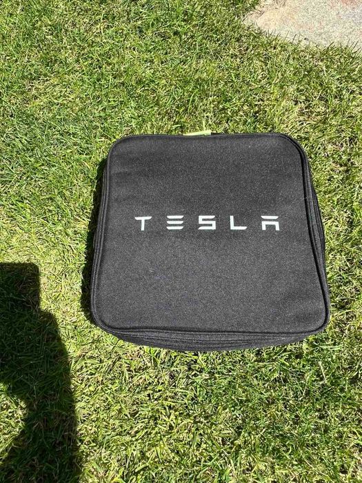 tesla ориг зарядка сумка + переходники 2 шт