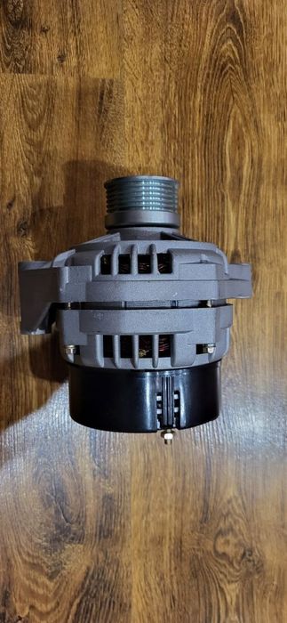 Генератор автомобільний 9402.3701P.   АТЭ 100 A, 14B.