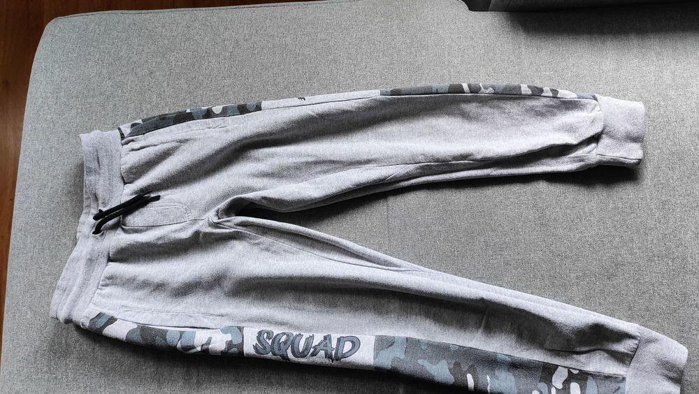 Spodnie dresowe chłopięce