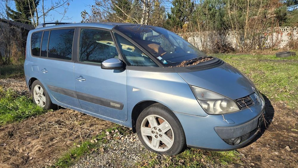 Renault Espace maska zderzak