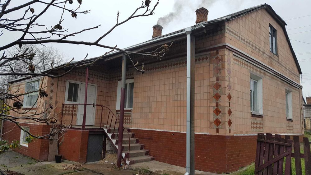 Здам в оренду або продам будинок в місті Рожище по вулиці Набережна 25