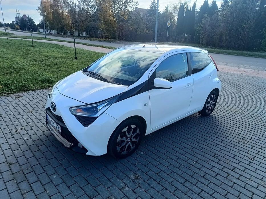 Toyota Aygo Salon RP , X-Play, rej 2019