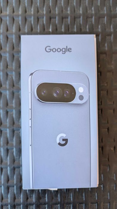 Google Pixel 10 Pro -  6.3" Super Actua Screen - Moonstone, 512GB -MBw