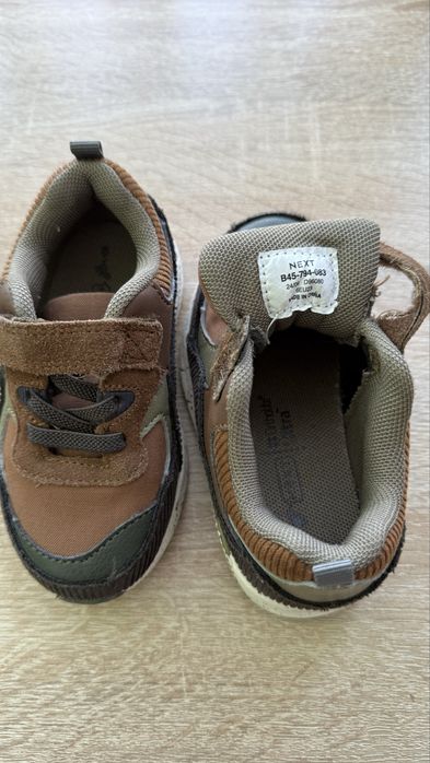 Кросівки Next UK 6 ЄС 23