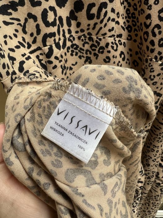 Sukienka Vissavi • stylowa panterka • safari kopertowa