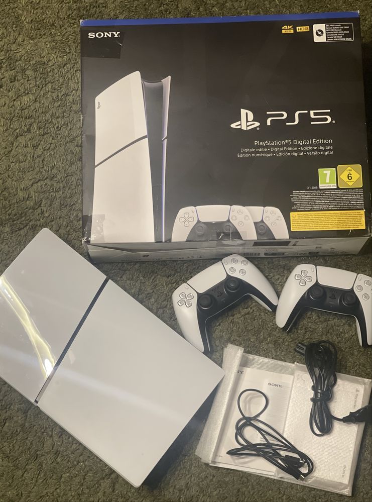 Sony PS5 digital 2024 ігрова ппиставка консоль 2 джостика