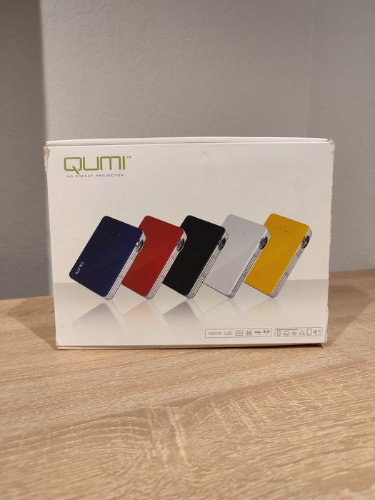 Портативний проектор Qumi Q5