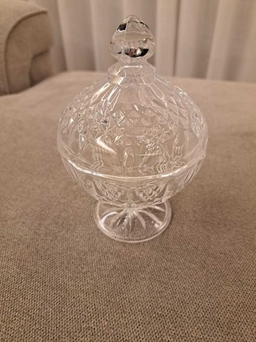 Bomboneira/Guarda joias Cristal