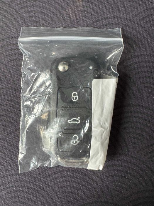 Kluczyk VW/Skoda/Seat 5K0.837.202.AD Nowy Wysyłka
