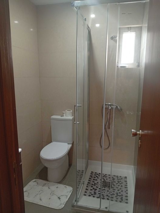 Quarto para estudantes em apartamento T4 na Prelada