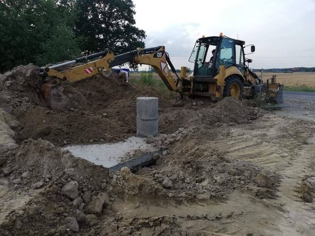 Montaż Szamba betonowe Drenaże odwodnien Przyłącza Wodno-Kanalizacyjne