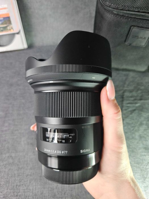 Об'єктив Sigma ART 24mm f/1.4 DG 77 на Canon EF ідеальний стан, новий