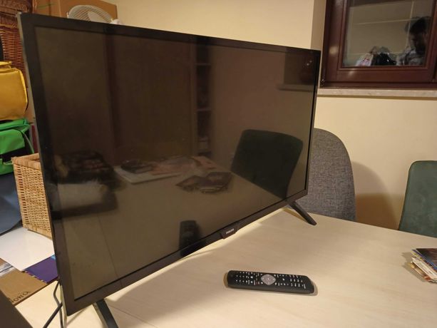 Telewizor 32" cale PHILIPS 32PHS4012/12