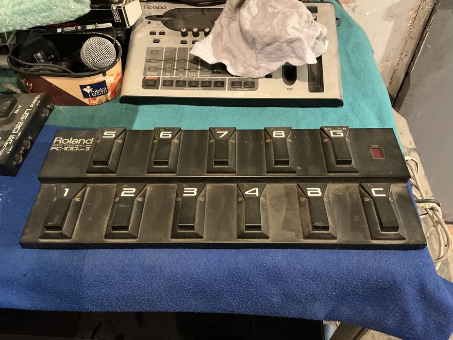 Roland FC-100 Mk II — Foot Controller, używany, sprawny