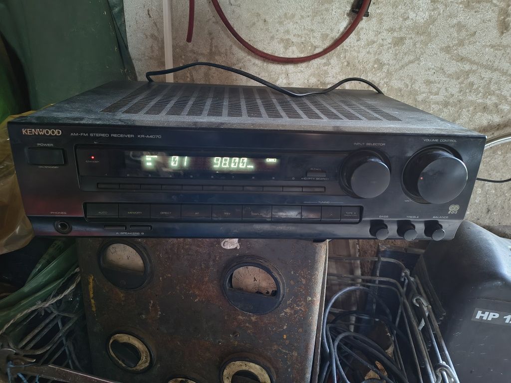 Wzmacniacz Kenwood KR A4070