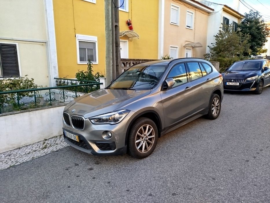 Vende-se BMW X1 1.6