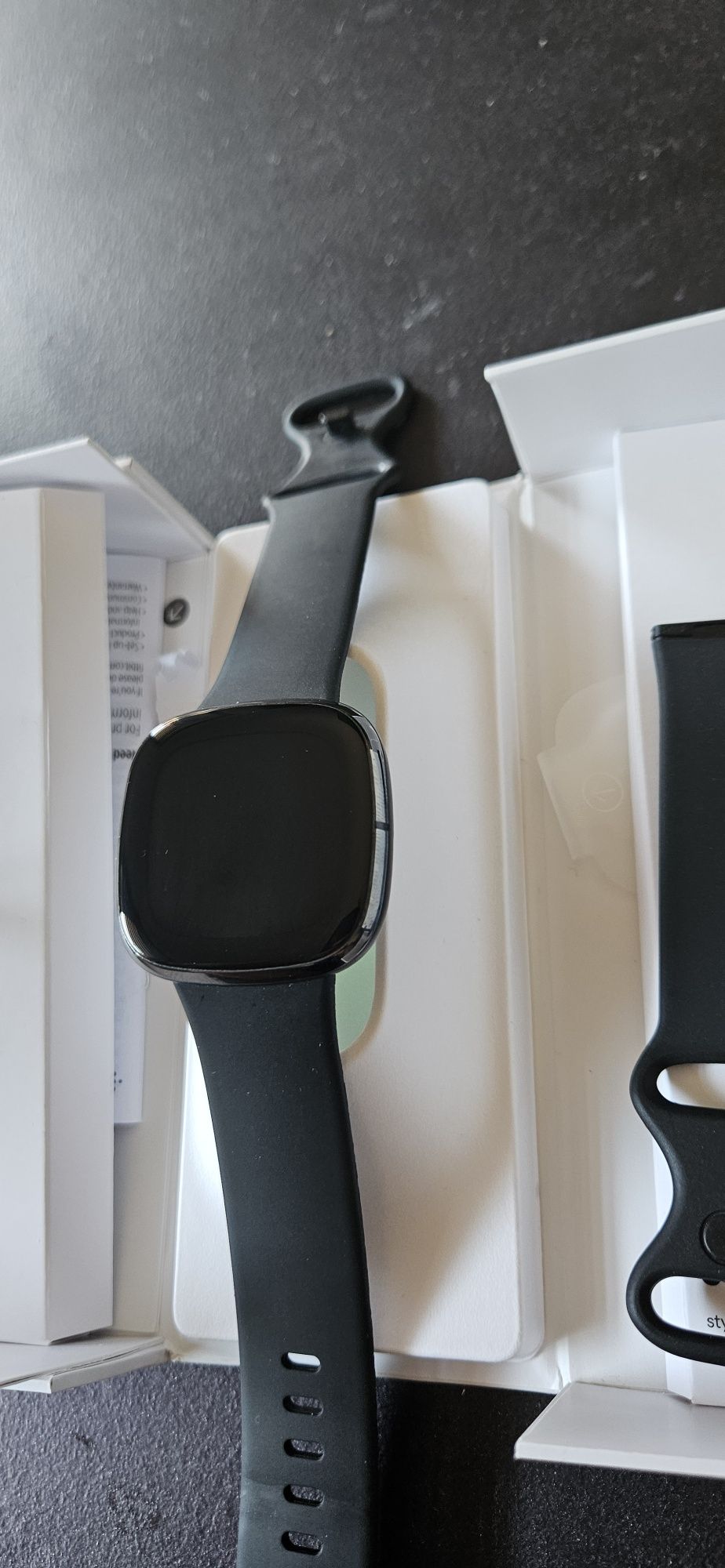 Zegarek smartwatch Fitbit sense