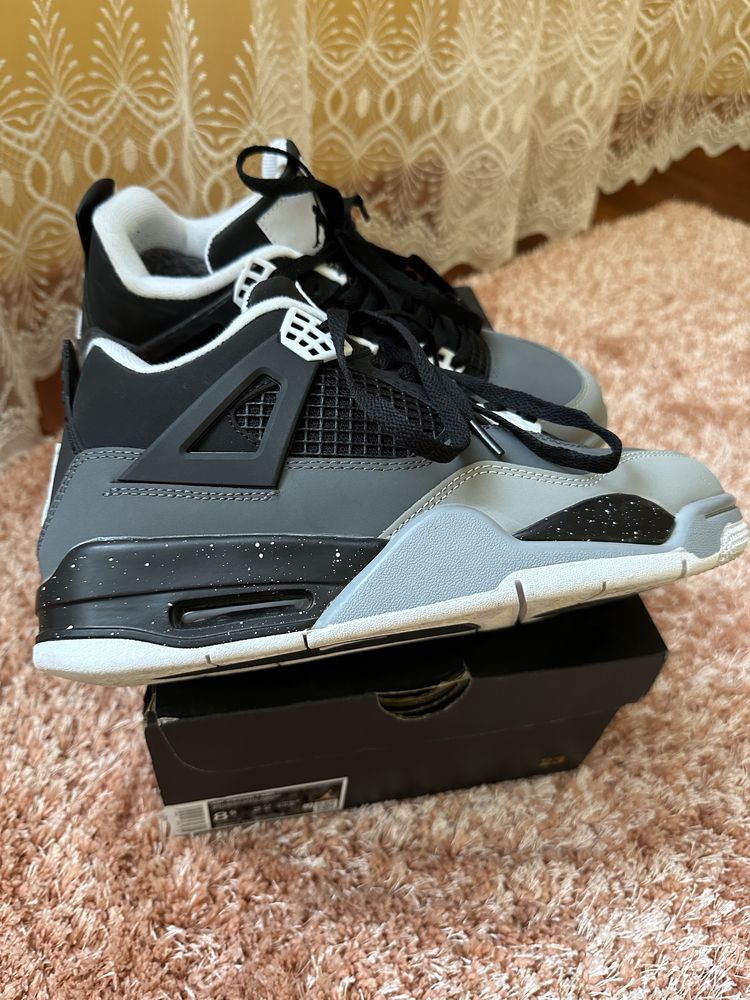 Мужские кроссовки Nike Air Jordan 4 Retro Stelth