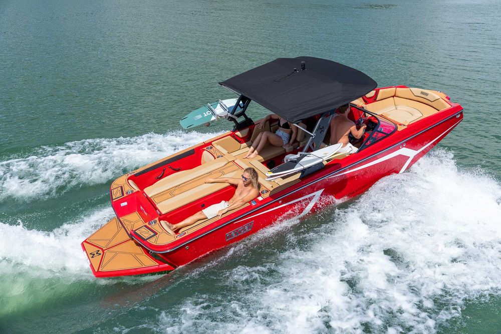 Łódź Heyday WTSurf 6.2 370HP V-DRIVE