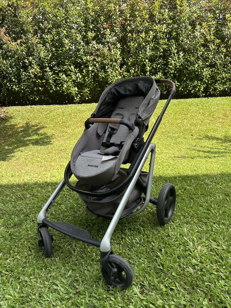 Carrinho de Bebé - Maxi Cosi Lila