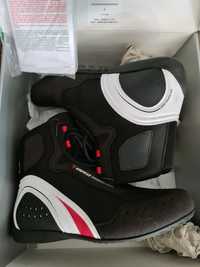 Botas dainese 42 capcete Airoh