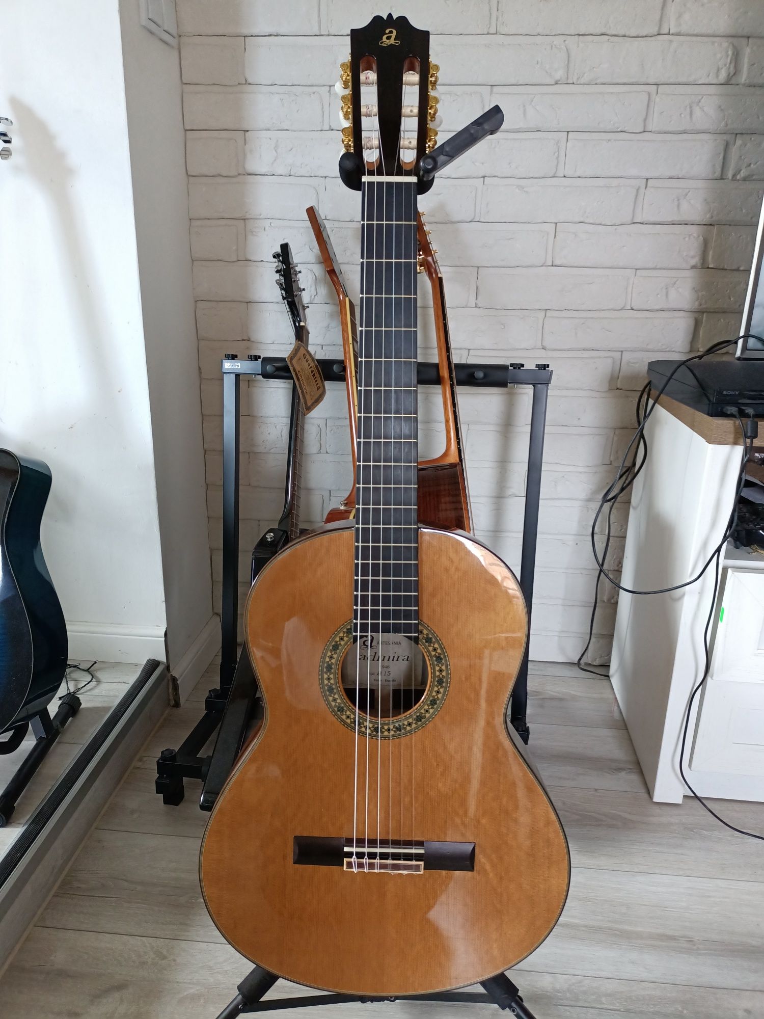 Gitara Klasyczna ADMIRA A15 plus futerał - Nowa / Mega Okazja