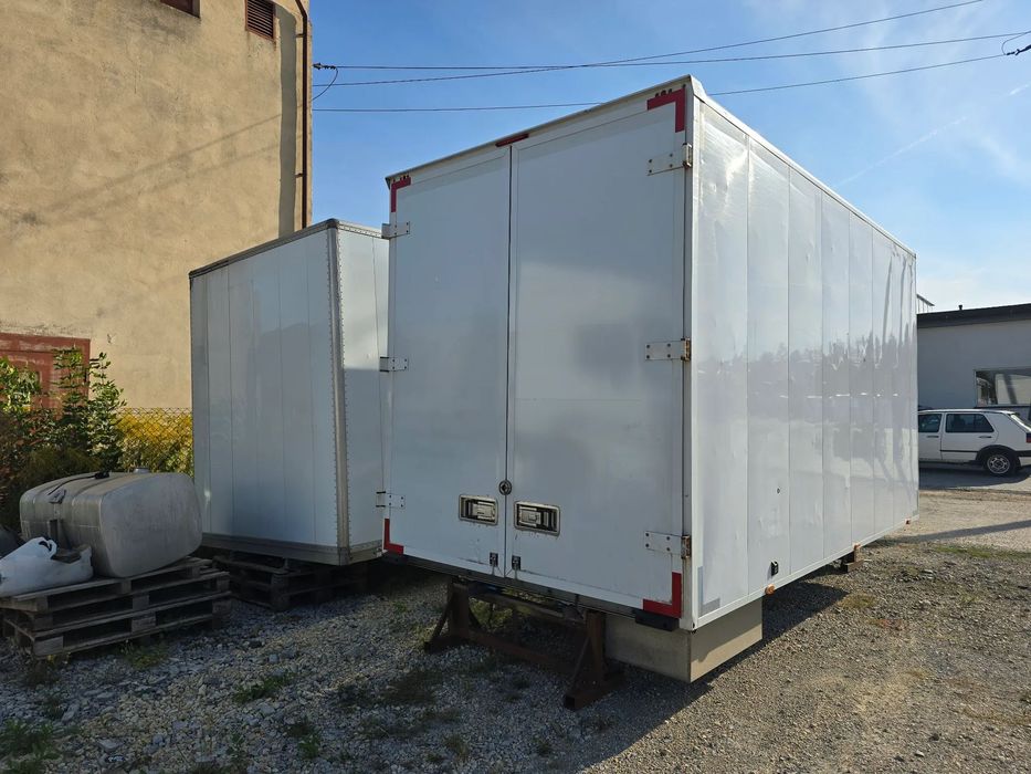 Iveco Daily 35c15 35c12 35c11  kontener aluminiowy meblowy lekki