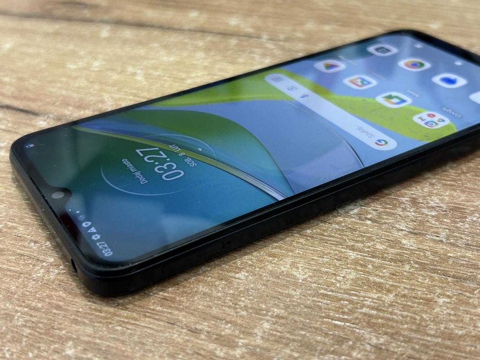 Telefon Motorola Moto E13 2GB/64GB