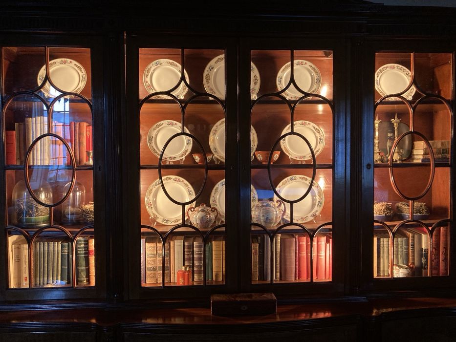 Grande Louceiro Antigo Estilo Ingles