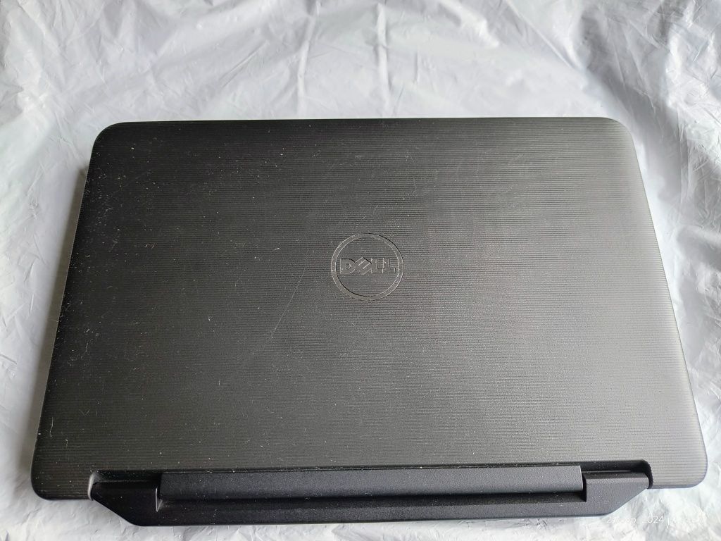 Надійний Dell Vostro 1540 Core i5 RAM 4 GB HDD 250 GB Intel HD