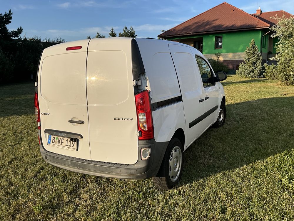 MERCEDES-BENZ CITAN samochód dostawczy